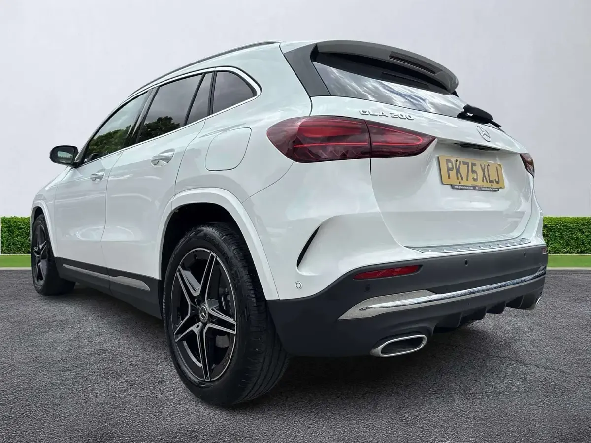 Used Mercedes GLA200 Executive 2025 White SUV