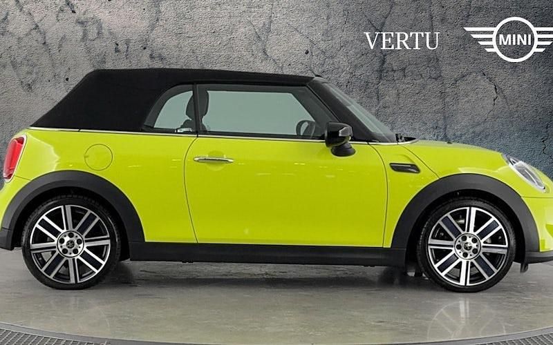 Used Mini Cooper Cabriolet Exclusive 136 HP (100 kW) 2022 Cabriolet