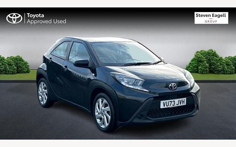 Used Toyota Aygo X PURE 72 HP (52 kW) 2025 SUV