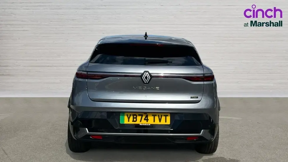 Used Renault Mégane Komfort 159 kW (217 HP) 2024 Grey/black
