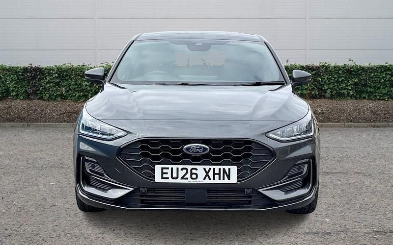 New Ford Focus ST-Line 125 HP (91 kW) 2025 Hatchback