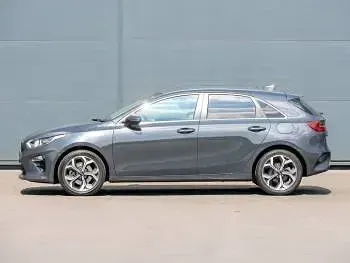 Używany Kia Ceed 138 KM (101 kW) 2020 Szary Hatchback