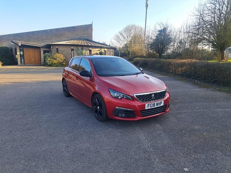Used Peugeot 308 GT-line 2018 Red Hatchback