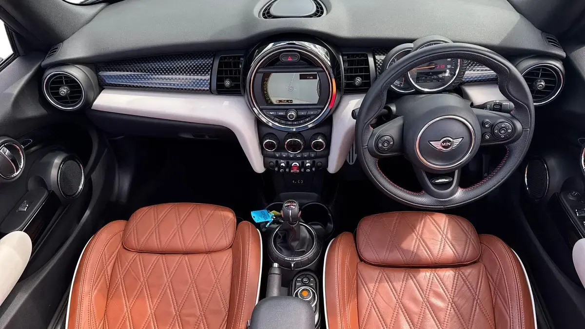 Used Mini Cooper S 189 HP (139 kW) 2017 Silver Hatchback
