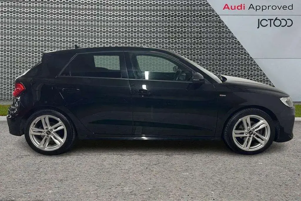 Used Audi A1 S-Line 108 HP (79 kW) 2023 Black SUV