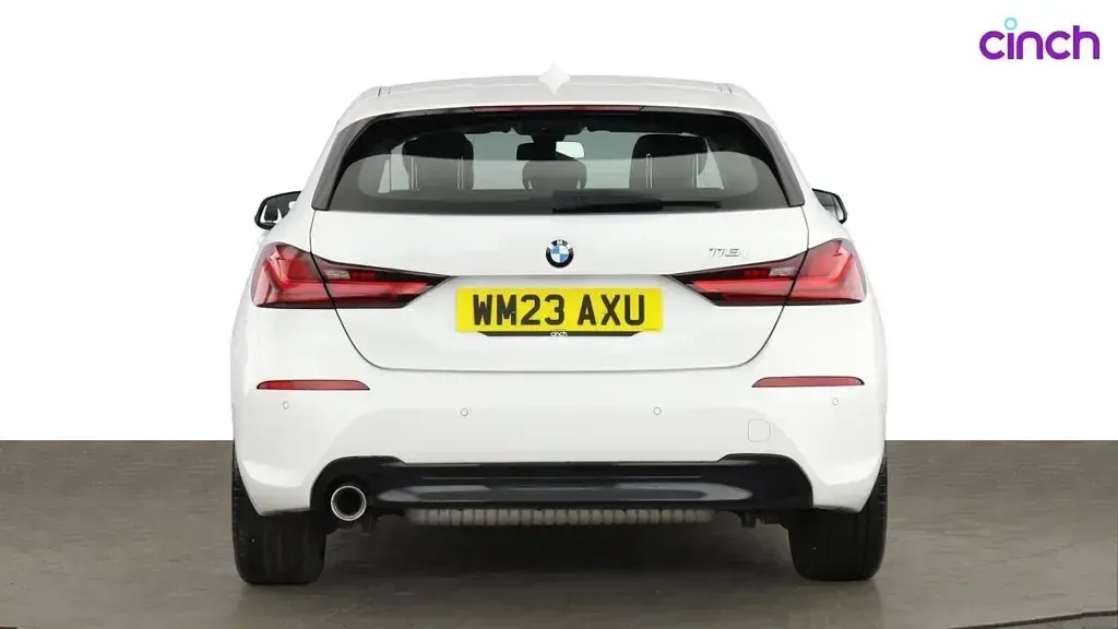 Used BMW 118 Sport Line 2023 White Hatchback