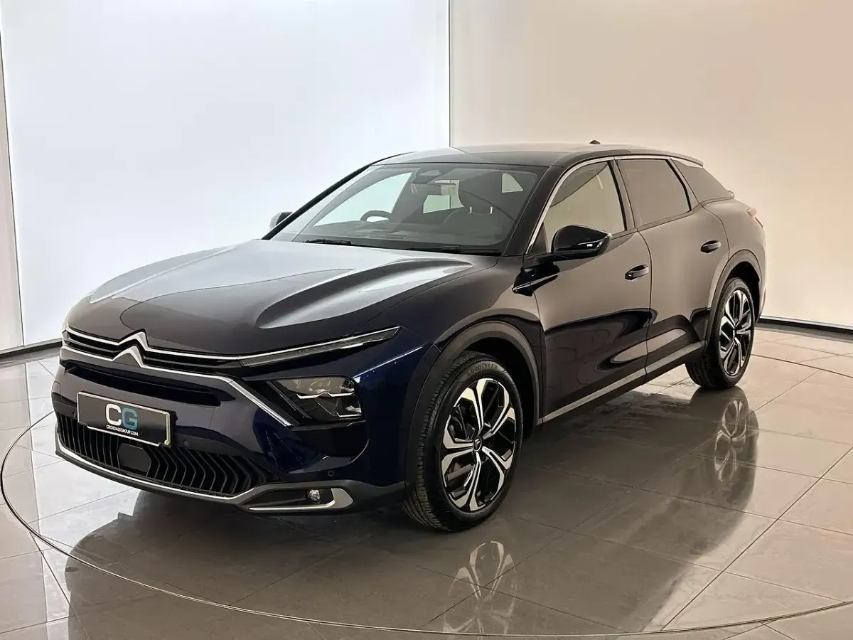 Used Citroën C5 X PureTech 127 HP (93 kW) 2025 Blue Estate