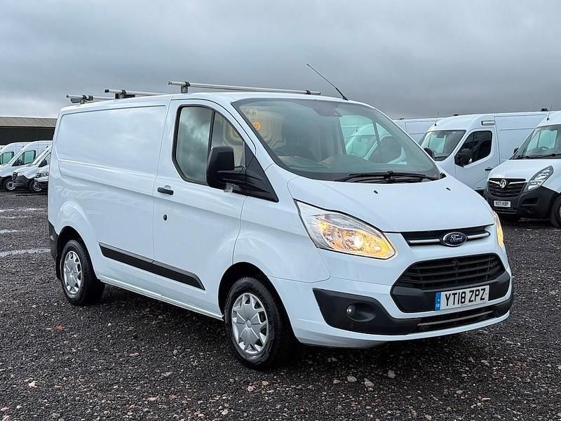 White Used 2018 Ford Transit Custom Trend Van | £7,995 (Super price) - Image 1/3