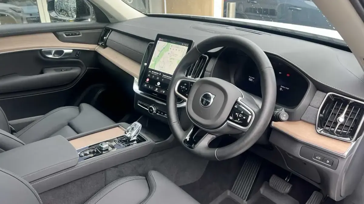 Used Volvo XC90 Plus 455 HP (334 kW) 2026 SUV