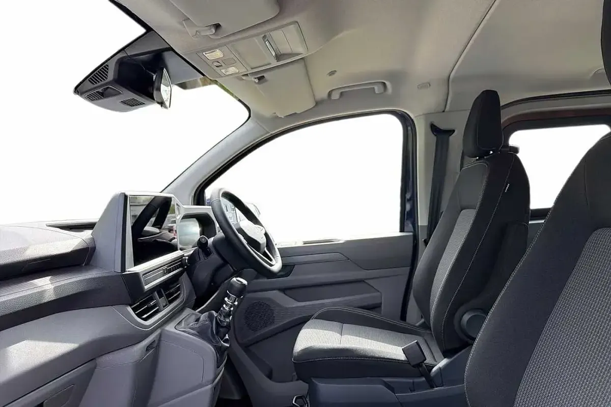 New VW Transporter 2026 Intensive red Van