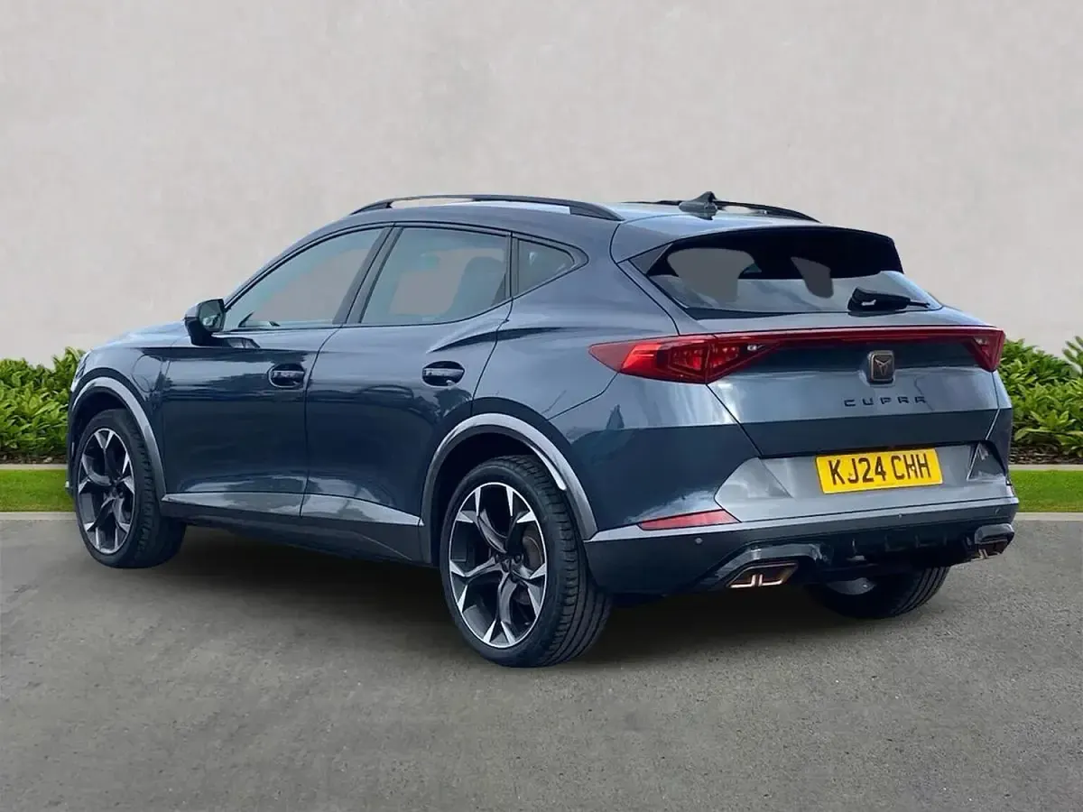 Used Cupra Formentor 204 HP (150 kW) 2024 Grey SUV
