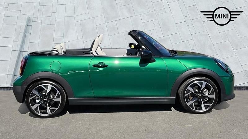 New Mini Cooper 147 kW (201 HP) 2025 Green Hatchback