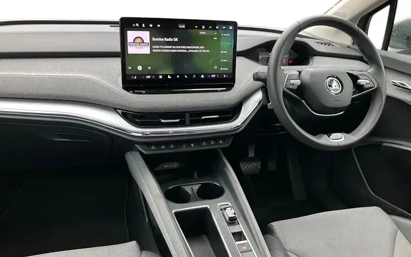 Used Skoda Enyaq iV Loft 125 kW (170 HP) 2024 Grey SUV