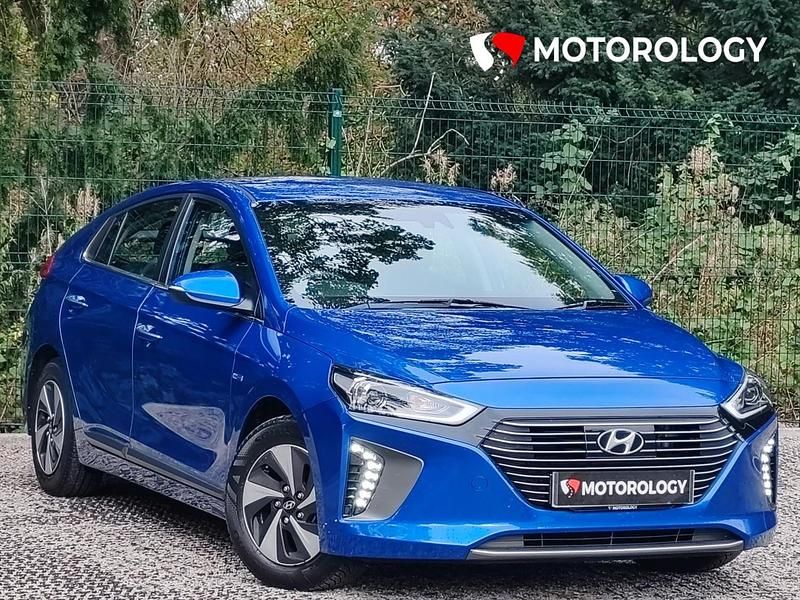 Blue Used 2018 Hyundai Ioniq Premium Sedan | £11,150 (Fair price) - Image 1/4