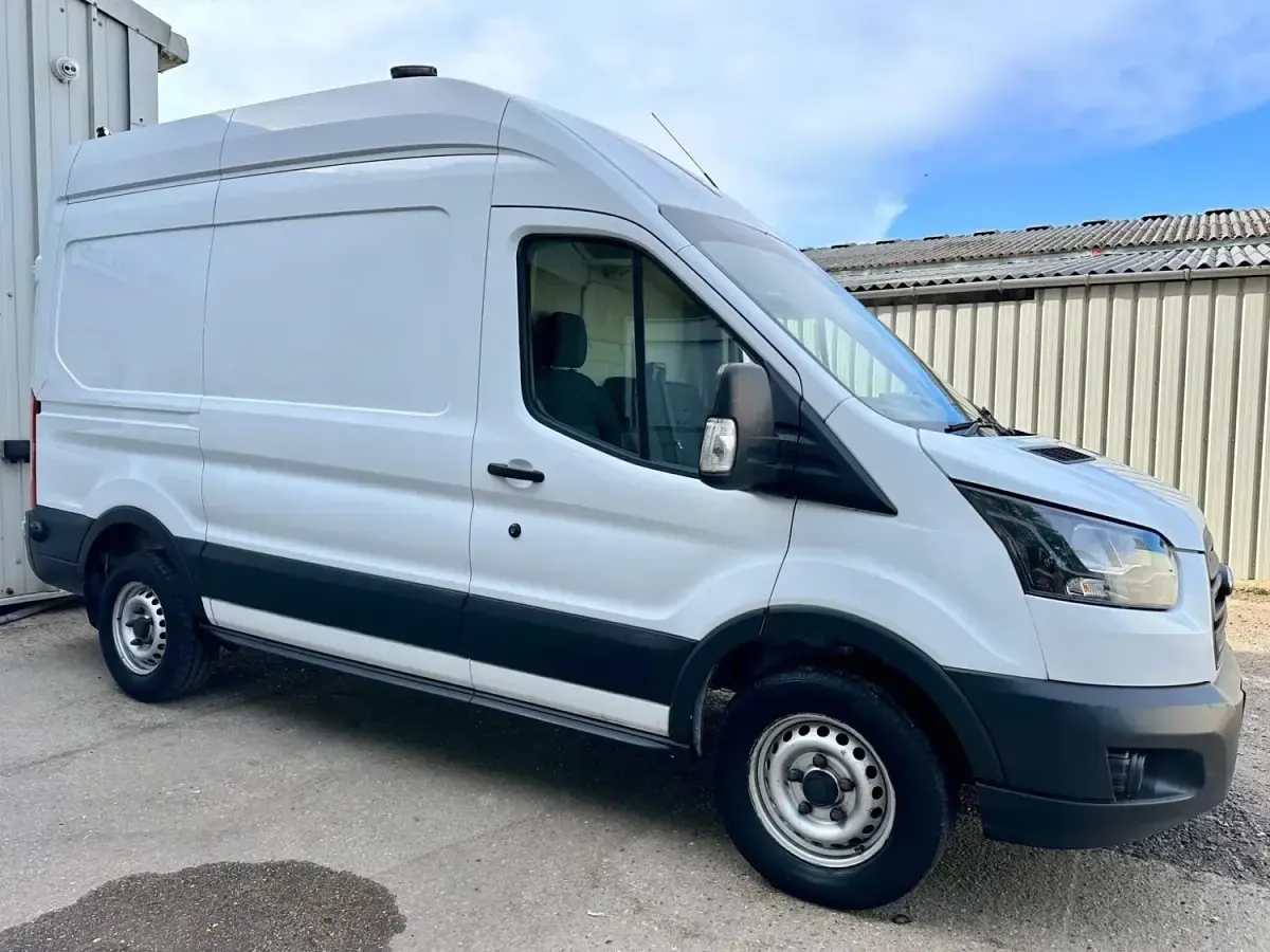 Usado Ford Transit 130 CV (95 kW) 2018 Blanco Van