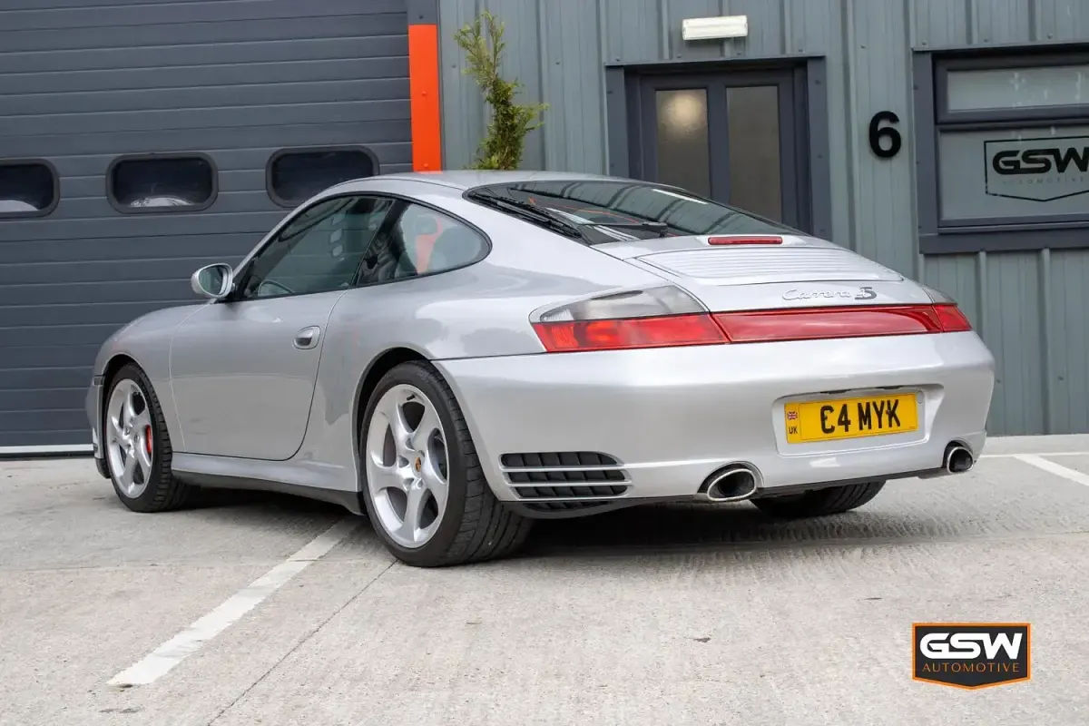 Used Porsche 911 Carrera 4S 315 HP (231 kW) 2004 Silver Coupe
