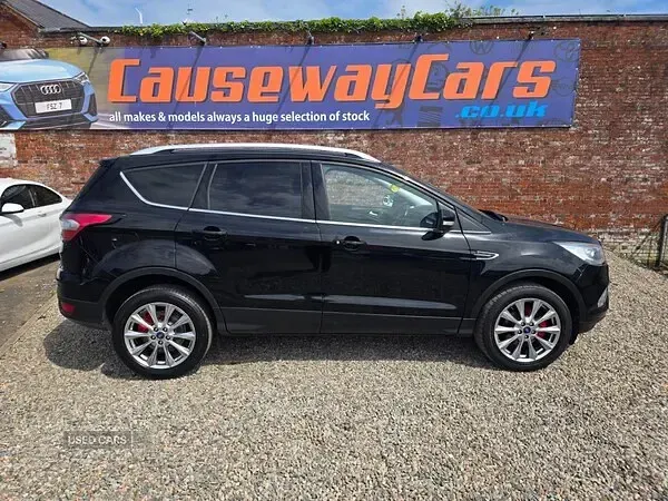 Used Ford Kuga Titanium 120 HP (88 kW) 2019 Black SUV