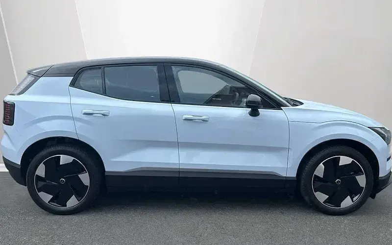 New Volvo EX30 Plus 200 kW (272 HP) 2025 SUV
