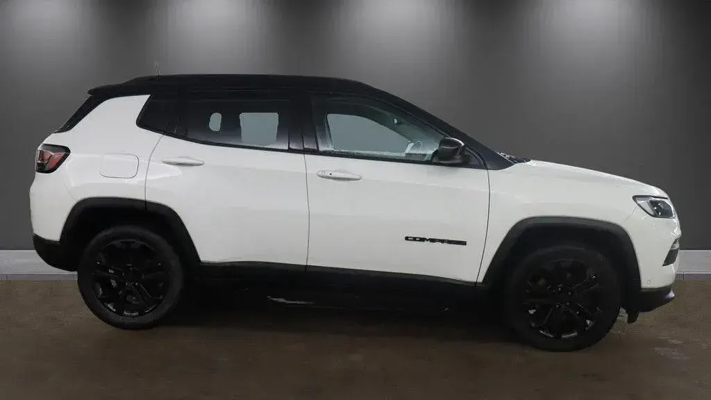 Used Jeep Compass Night Eagle 130 HP (95 kW) 2023 White SUV
