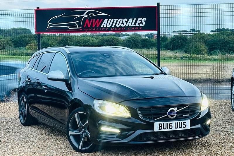 Black Used 2016 Volvo V60 R-Design Estate | £7,470 (Fair price) - Image 1/1