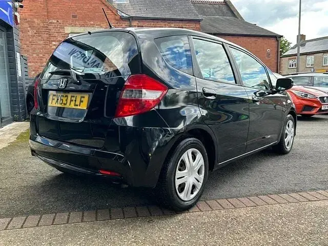 Used Honda Jazz SE 2013 Black Hatchback