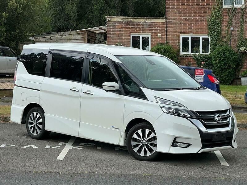 Pearl white Used 2018 Nissan Serena MPV | £12,500 (Expensive) - Image 1/4