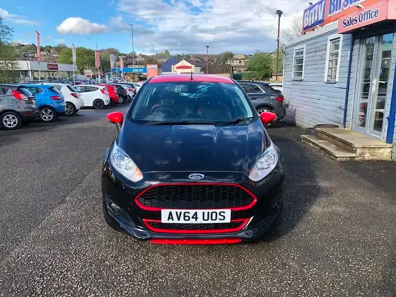 Used Ford Fiesta Zetec 140 HP (102 kW) 2014 Black Hatchback