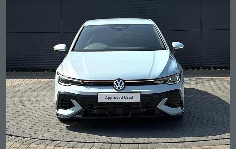 Used VW Golf VIII GTI Clubsport 300 HP (220 kW) 2025 Blue Hatchback