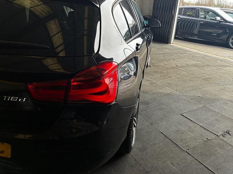 Used BMW 116 Sport Line 116 HP (85 kW) 2018 Black Hatchback