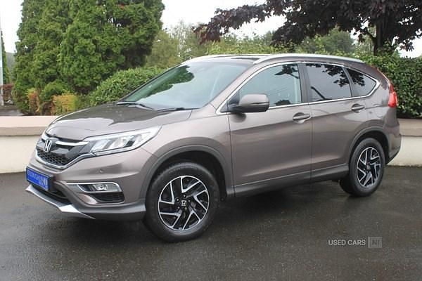 Brown Used 2017 Honda CR-V SE Plus SUV | £12,495 (Fair price) - Image 1/4