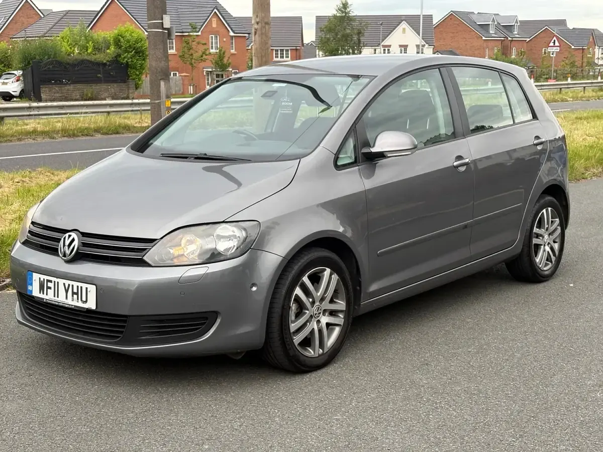 Used VW Golf VI SE 105 HP (77 kW) 2011 Grey Hatchback