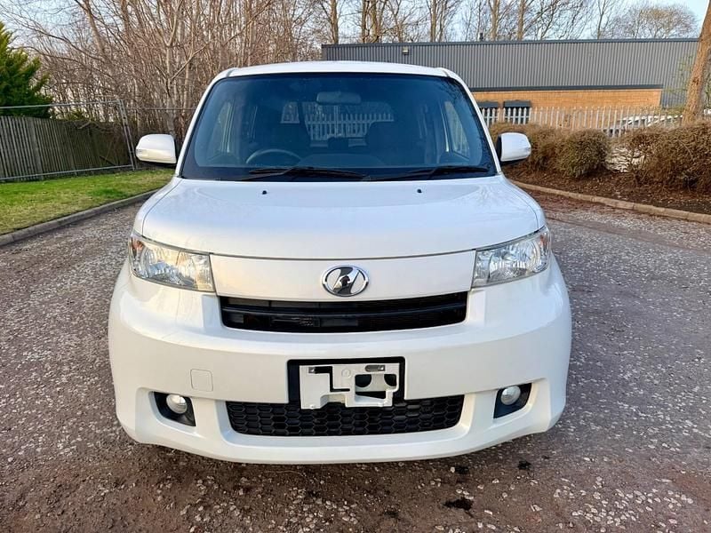 Usado Toyota BB 2014 Blanco Utilitario