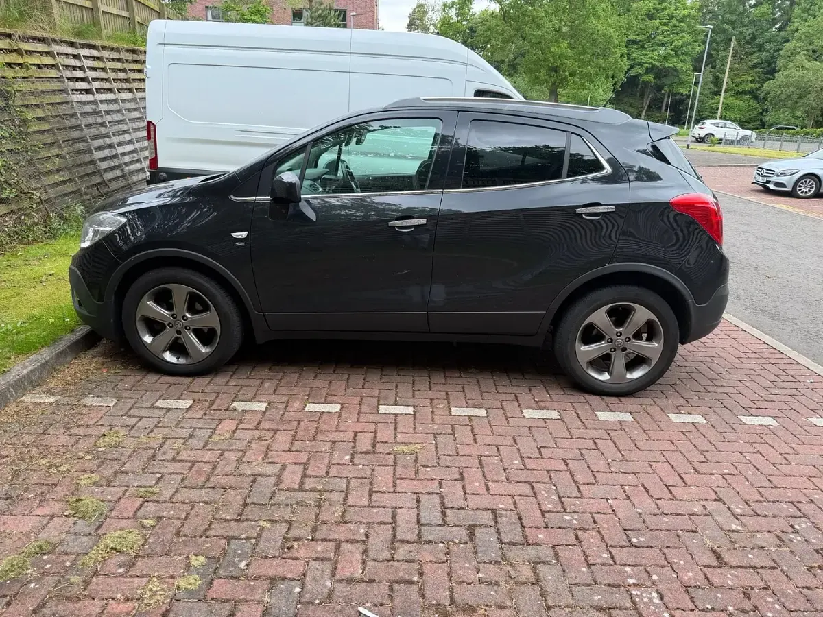 Used Vauxhall Mokka 130 HP (95 kW) 2014 Black SUV