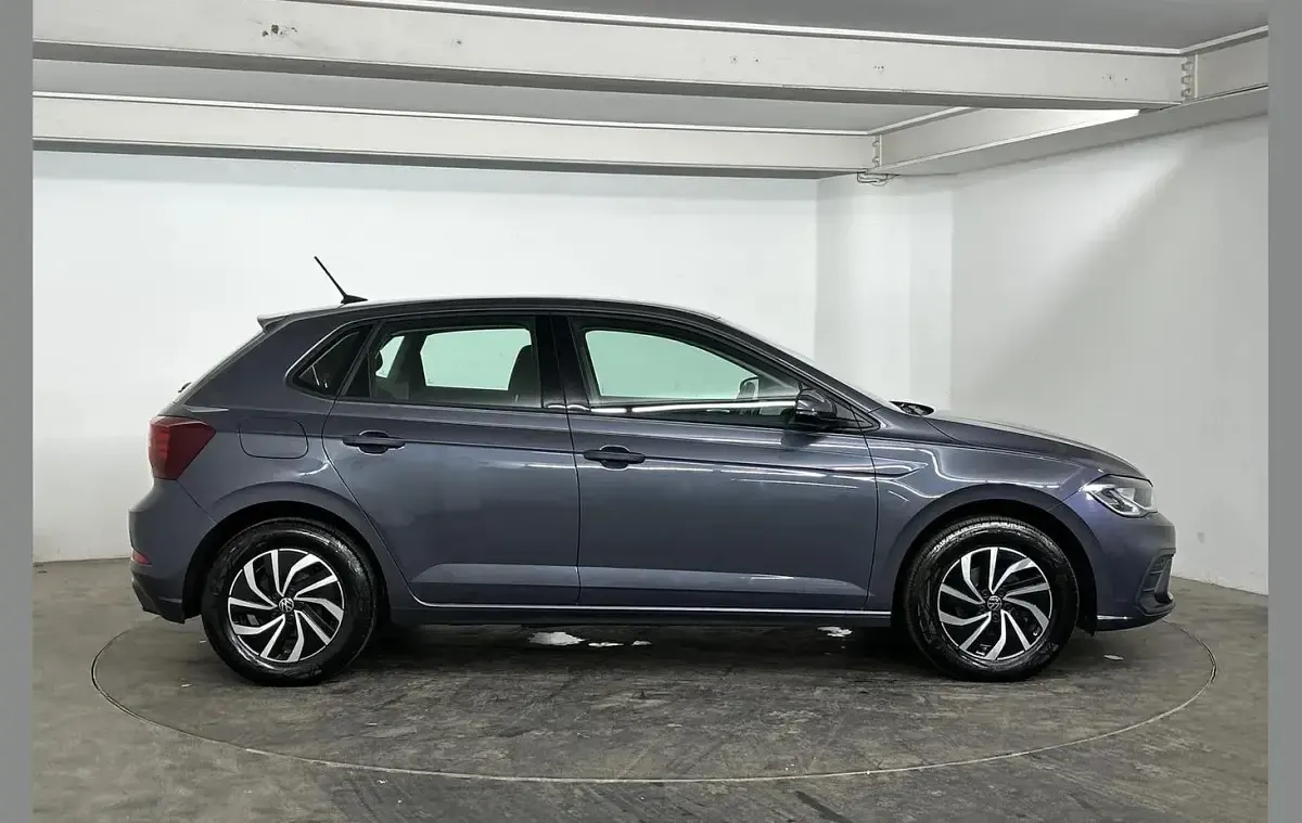 Used VW Polo Life 95 HP (69 kW) 2023 Grey Hatchback
