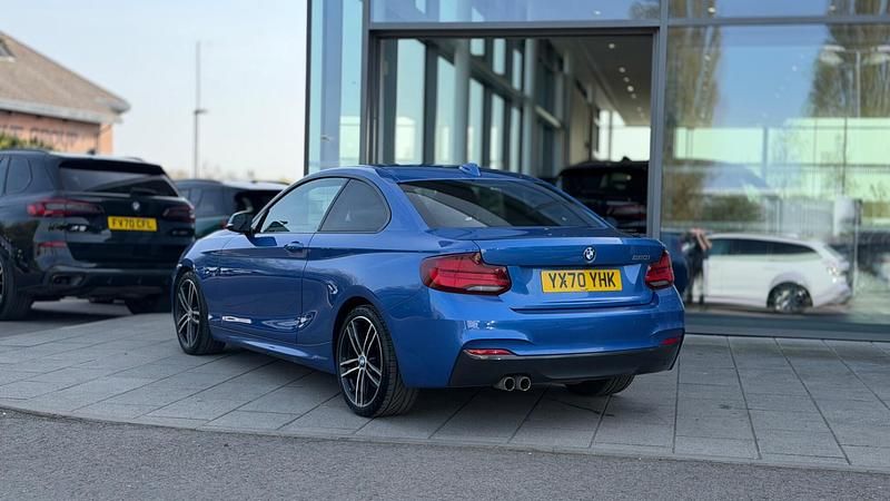Used BMW 220 M Sport 181 HP (133 kW) 2020 Estoril blue Coupe