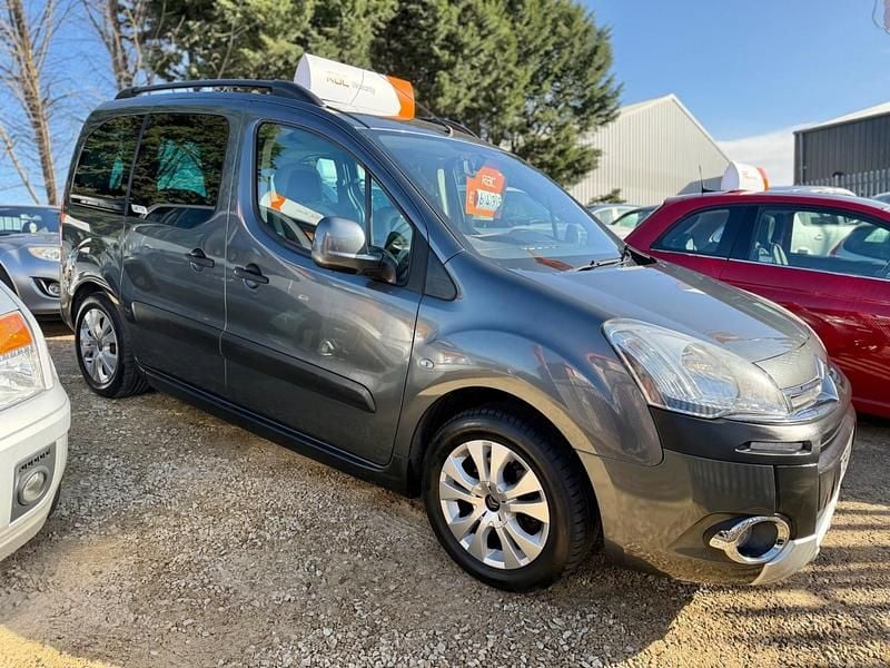 Used Citroën Berlingo XTR 2014 Grey MPV