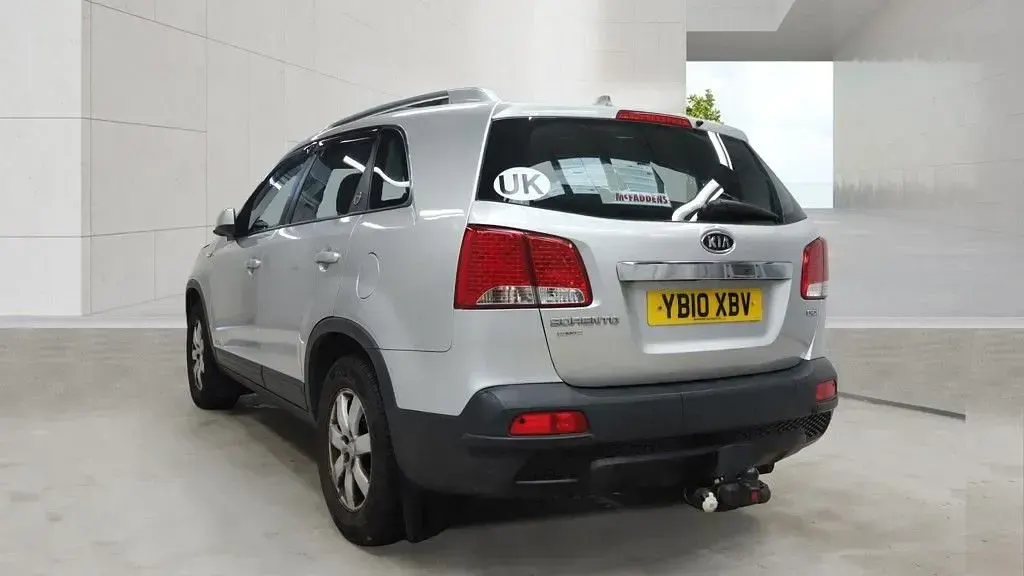 Used Kia Sorento 2010 Silver SUV