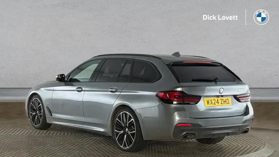 Used BMW 520 M Sport 187 HP (137 kW) 2024 Grey Estate