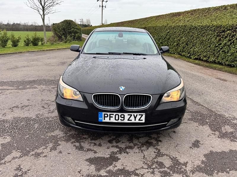 Used BMW 520 Comfort Edition 2009 Black Sedan