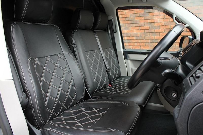 Begagnad VW Transporter Highline 2019 Grå Van
