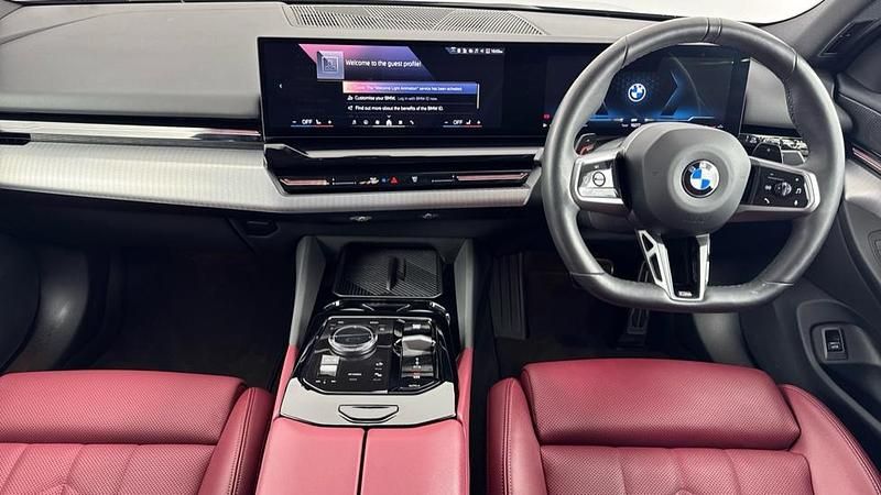 Used BMW 520 M Sport 208 HP (152 kW) 2024 Blue Sedan