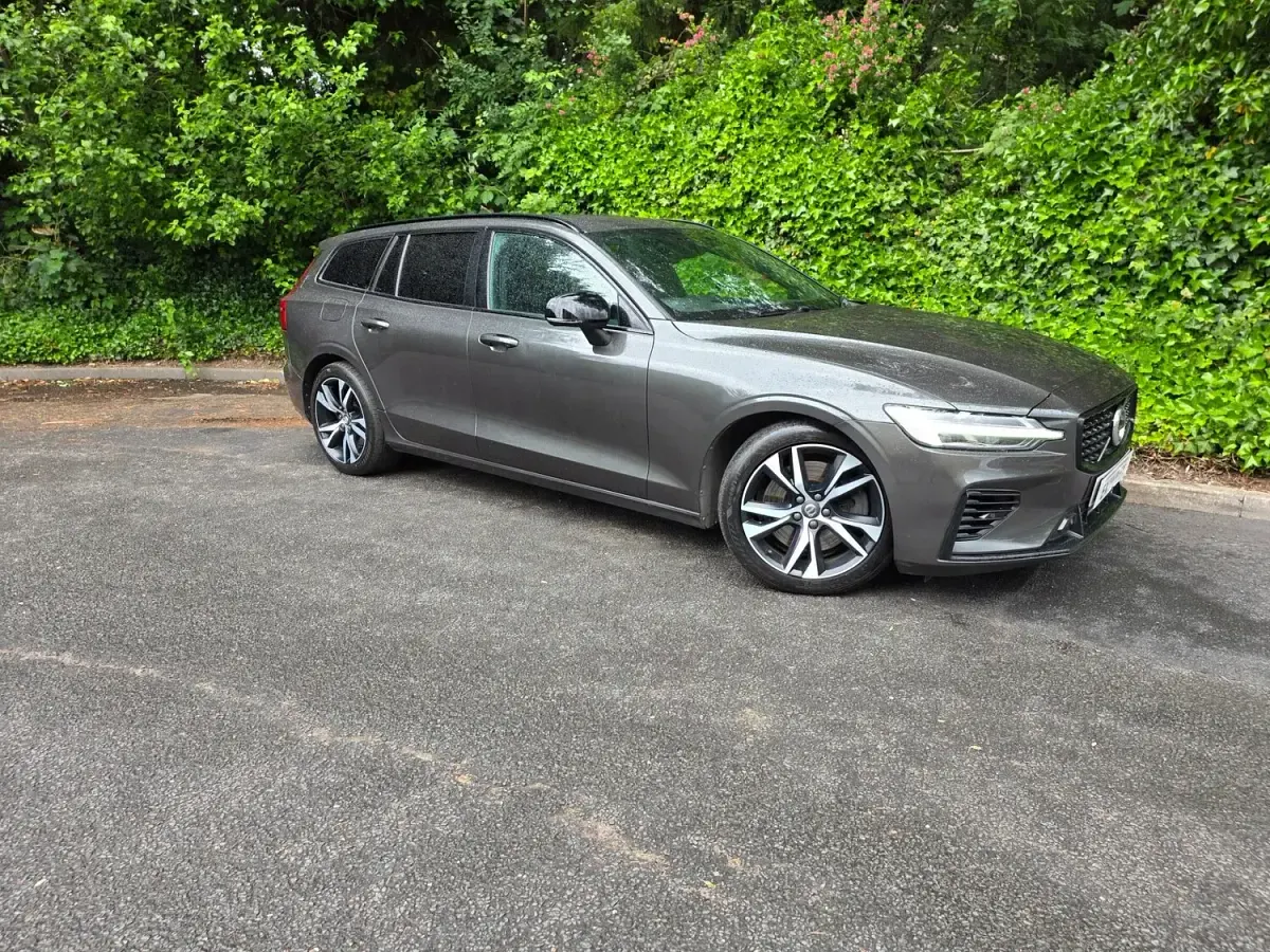 Used Volvo V60 R-Design 2022 Grey Estate