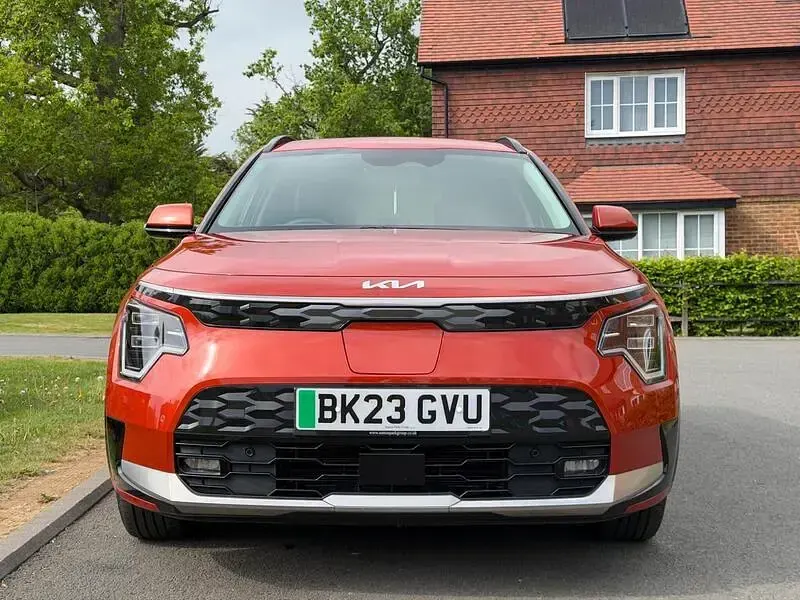 Used Kia e-Niro 67 kW (92 HP) 2023 Orange SUV