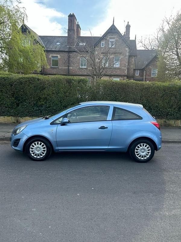 Used Vauxhall Corsa S 2014 Blue Hatchback