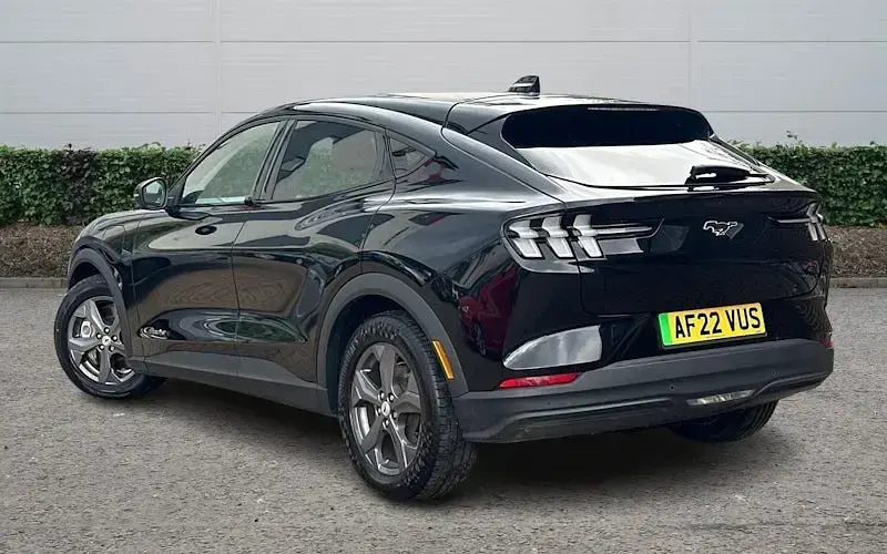 Käytetty Ford Mustang Extended Range 294 HP (216 kW) 2021 Farmari