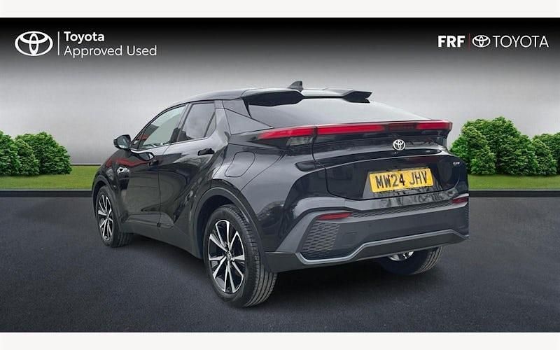 Used Toyota C-HR Design 140 HP (102 kW) 2026 SUV