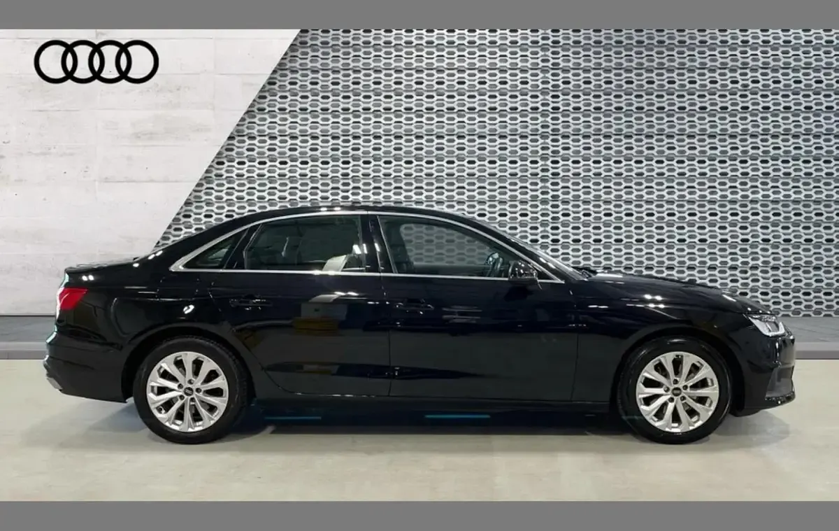 Used Audi A4 Comfort 150 HP (110 kW) 2023 Black Sedan