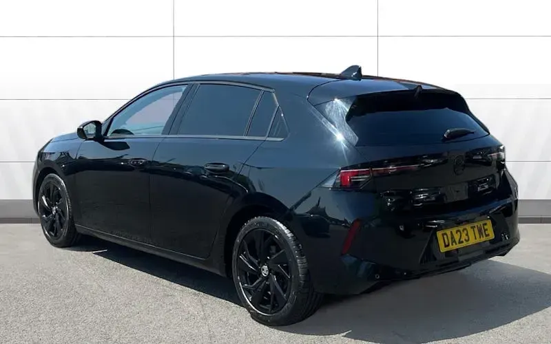 Used Vauxhall Astra 131 HP (96 kW) 2026 Hatchback