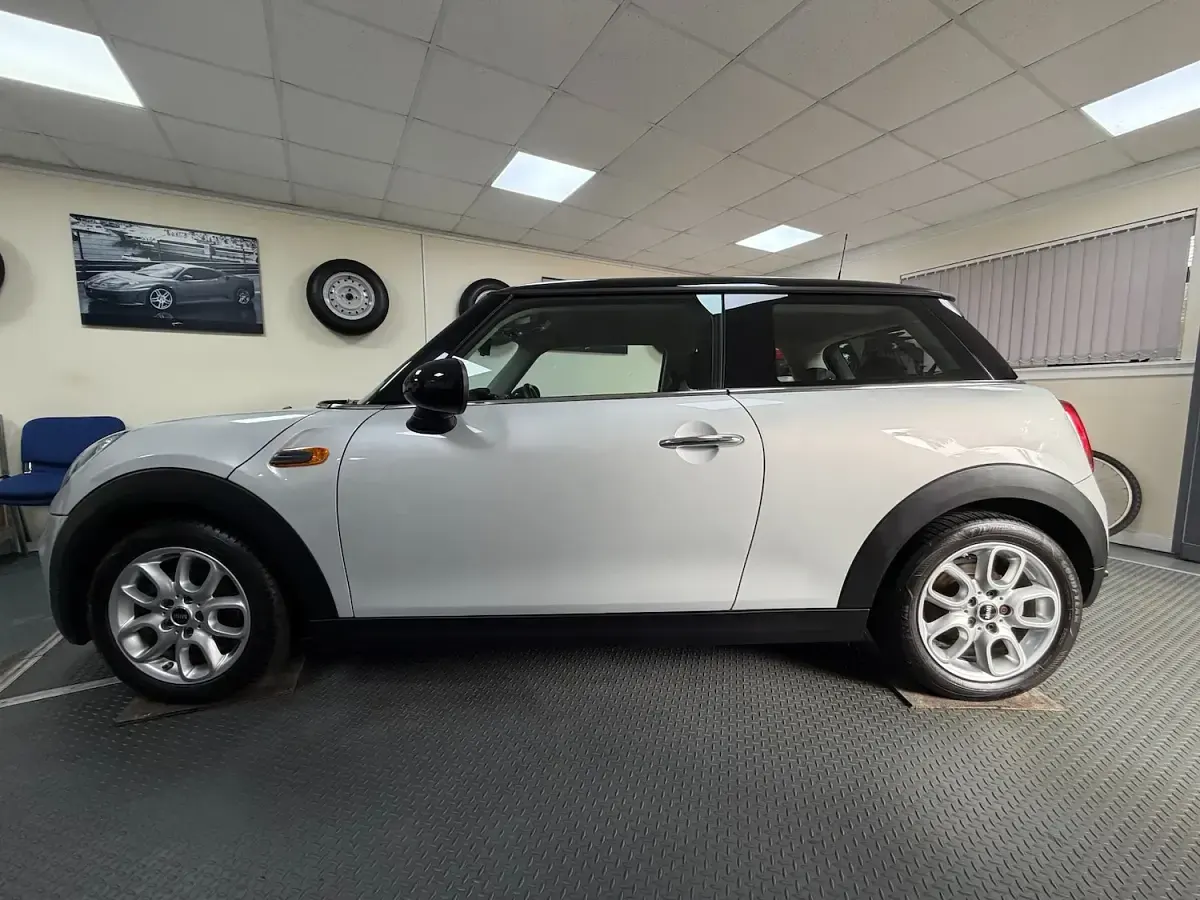 Used Mini Cooper Hatch 2016 Silver Hatchback