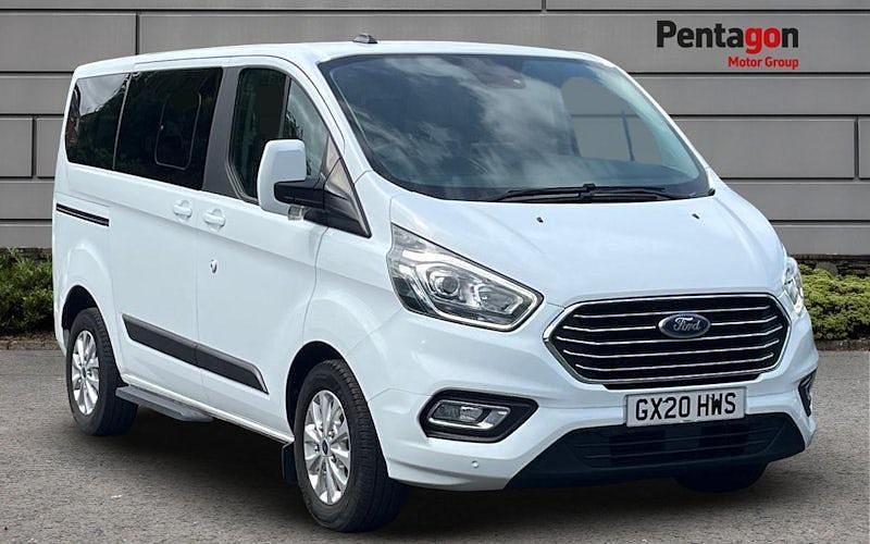 Used 2023 Ford Tourneo Custom Zetec MPV | £22,995 (Good price) - Image 1/4